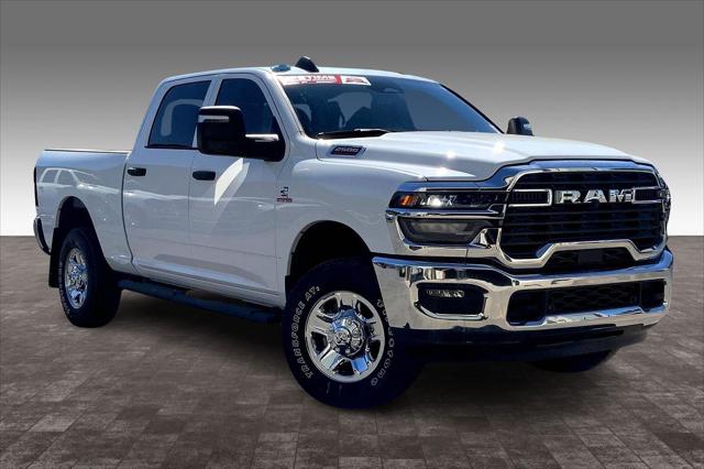 2025 RAM Ram 2500 RAM 2500 TRADESMAN CREW CAB 4X4 64 BOX
