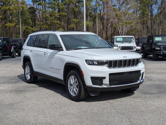 2025 Jeep Grand Cherokee GRAND CHEROKEE L LAREDO X 4X4