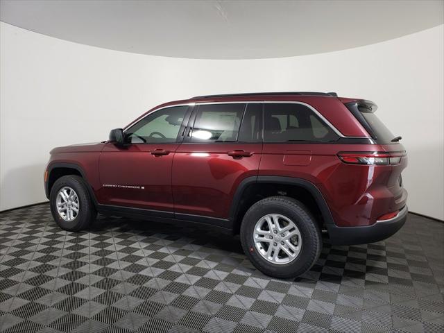 2025 Jeep Grand Cherokee GRAND CHEROKEE LAREDO 4X2