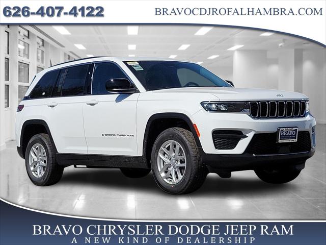 2025 Jeep Grand Cherokee GRAND CHEROKEE LAREDO X 4X2