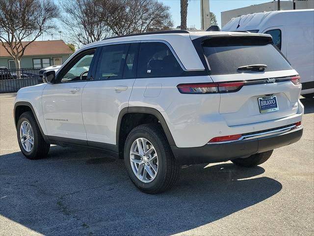 2025 Jeep Grand Cherokee GRAND CHEROKEE LAREDO X 4X2