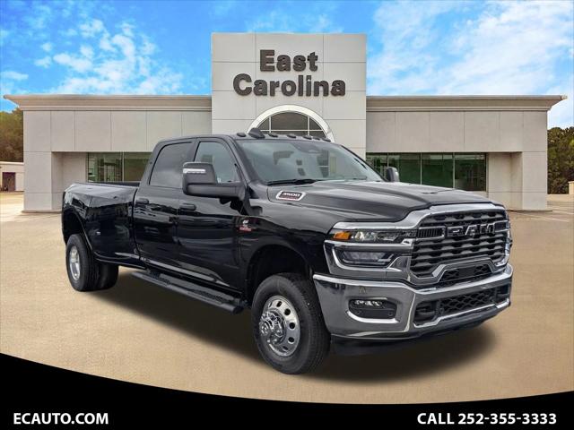 2025 RAM Ram 3500 RAM 3500 TRADESMAN CREW CAB 4X4 8 BOX