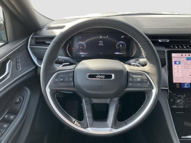 2025 Jeep Grand Cherokee GRAND CHEROKEE L LIMITED 4X4 2025 Jeep Grand Cherokee GRAND CHEROKEE L LIMITED 4X4