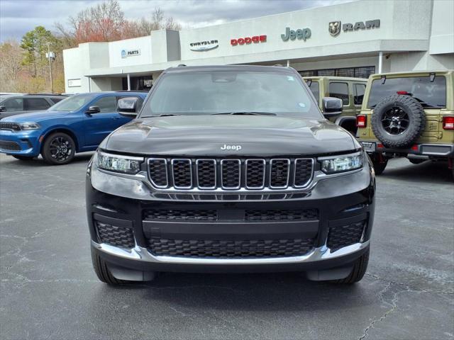 2025 Jeep Grand Cherokee GRAND CHEROKEE L LAREDO X 4X4