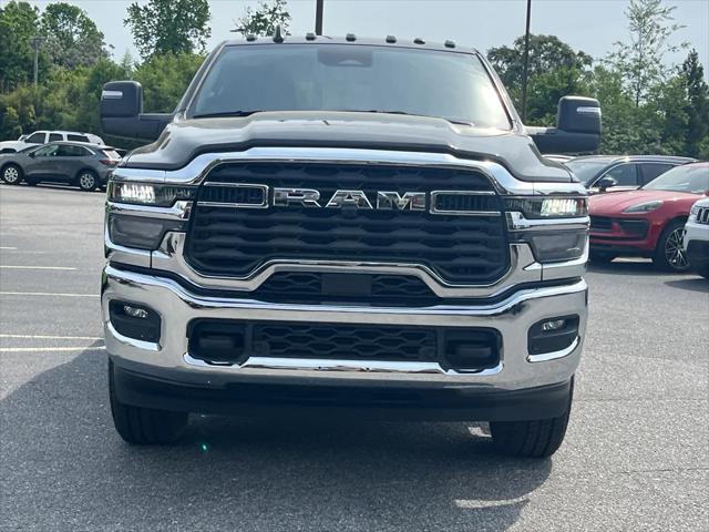 2025 RAM Ram 2500 RAM 2500 TRADESMAN CREW CAB 4X4 64 BOX