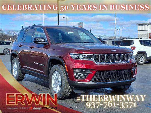2025 Jeep Grand Cherokee GRAND CHEROKEE LAREDO 4X4