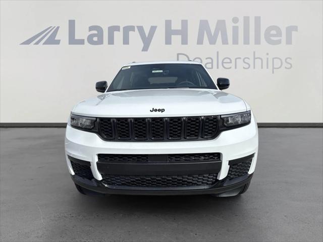 2025 Jeep Grand Cherokee GRAND CHEROKEE L ALTITUDE X 4X4