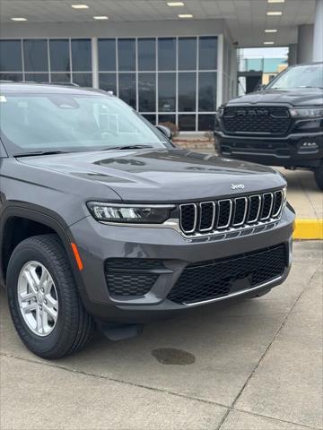 2025 Jeep Grand Cherokee GRAND CHEROKEE LAREDO 4X2