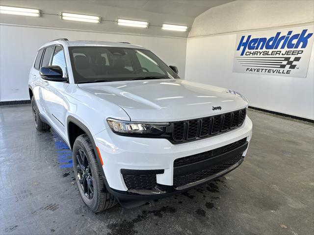 2025 Jeep Grand Cherokee GRAND CHEROKEE L ALTITUDE X 4X4