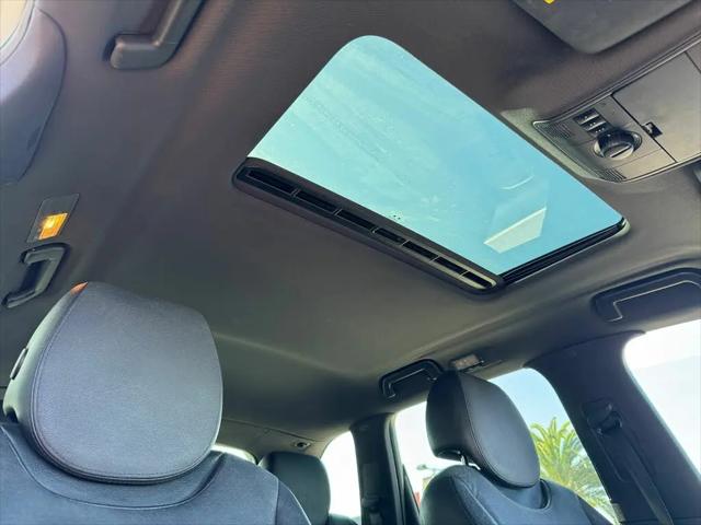 2010 Porsche Cayenne Standard