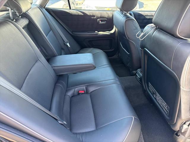 2002 Lexus IS 300 Sport Cross