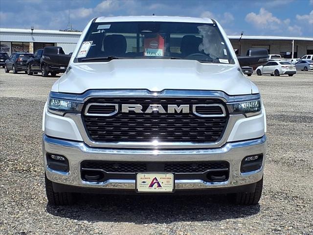 2025 RAM Ram 1500 RAM 1500 LONE STAR QUAD CAB 4X4 64 BOX