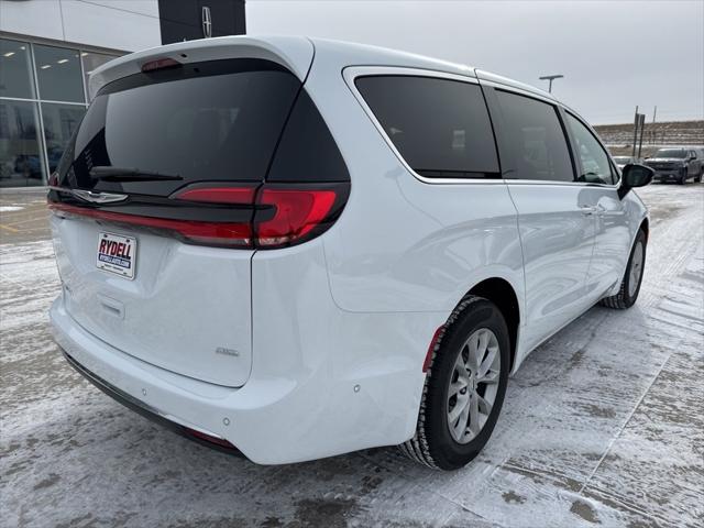 2025 Chrysler Pacifica PACIFICA SELECT AWD