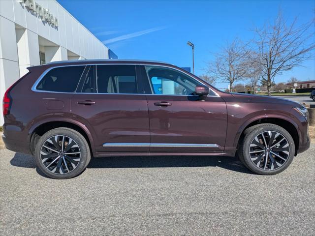 2025 Volvo XC90 B6 Core