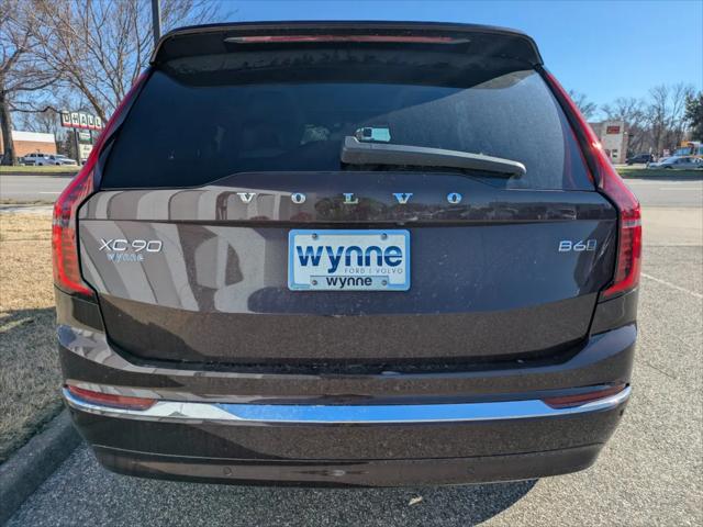 2025 Volvo XC90 B6 Core