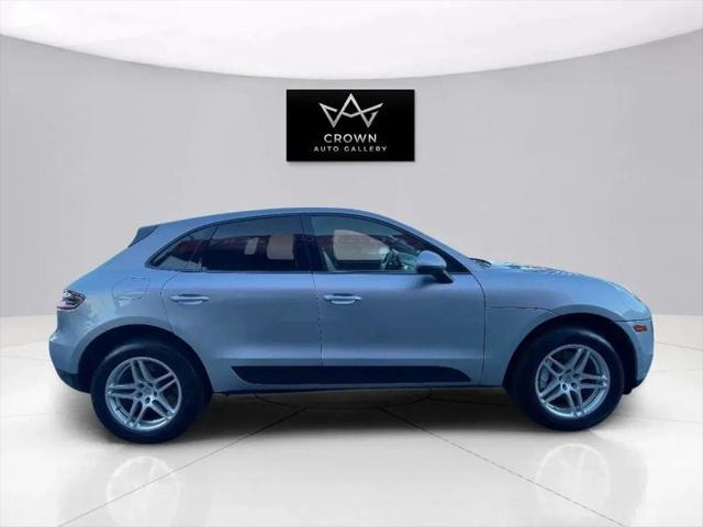 2017 Porsche Macan Sport Utility 4D