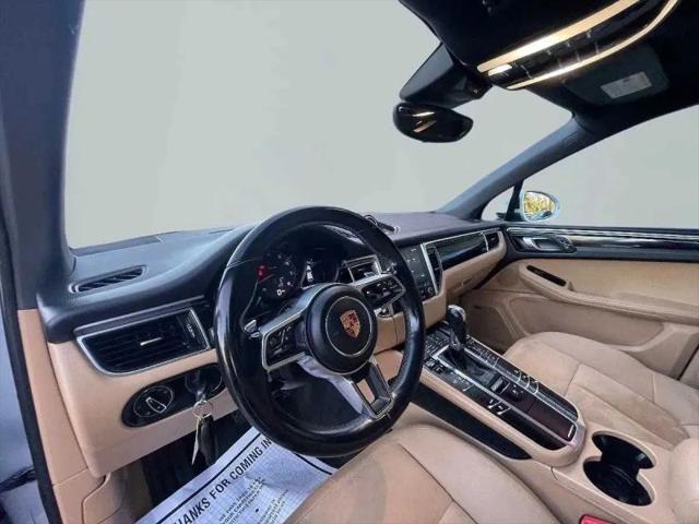 2017 Porsche Macan Sport Utility 4D