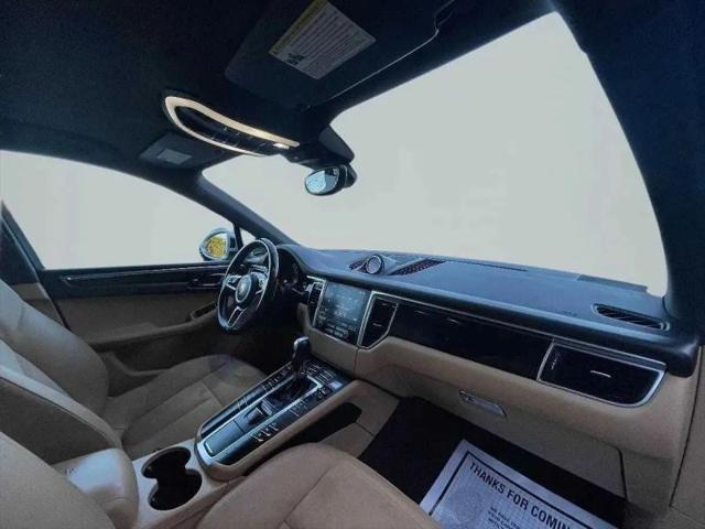 2017 Porsche Macan Sport Utility 4D