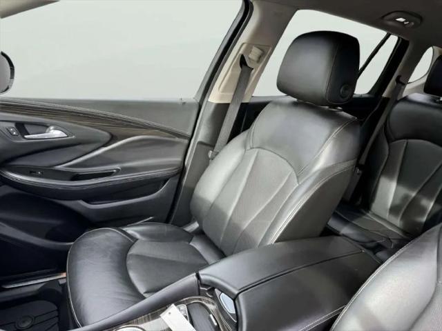 2019 Buick Envision AWD Essence