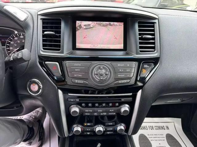 2014 Nissan Pathfinder SV