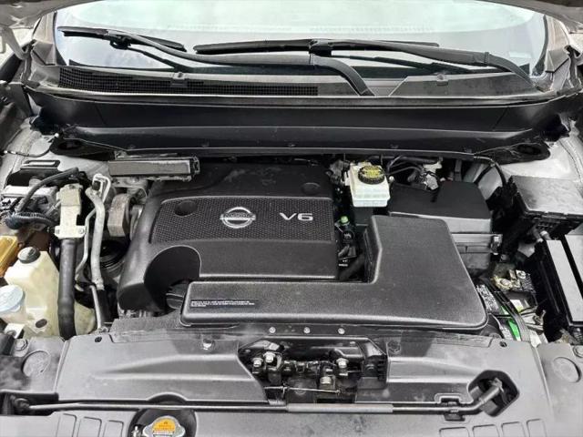 2014 Nissan Pathfinder SV