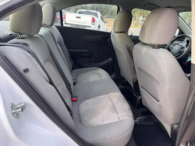 2015 Chevrolet Sonic LS Auto