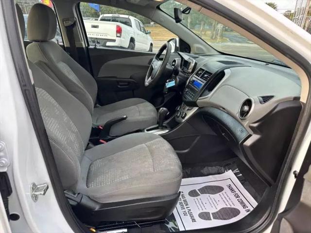 2015 Chevrolet Sonic LS Auto