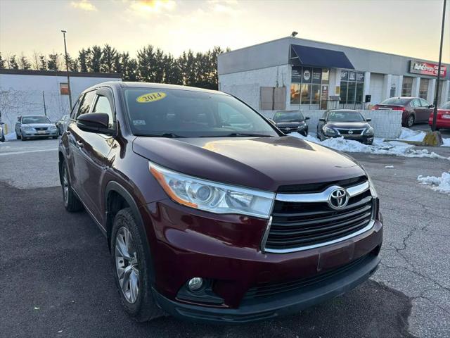 2014 Toyota Highlander LE V6 for sale in Randallstown, MD