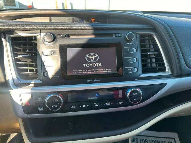 2014 Toyota Highlander LE V6