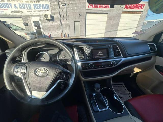 2014 Toyota Highlander LE V6
