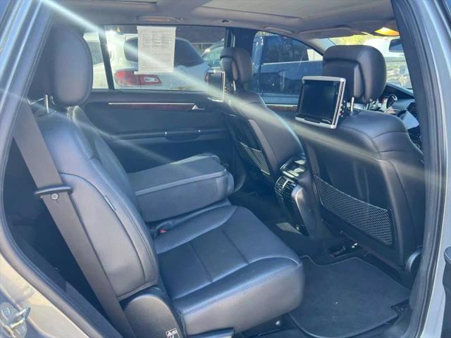 2011 Mercedes-Benz R 350 4MATIC