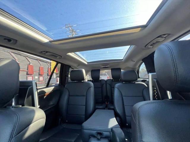 2011 Mercedes-Benz R 350 4MATIC