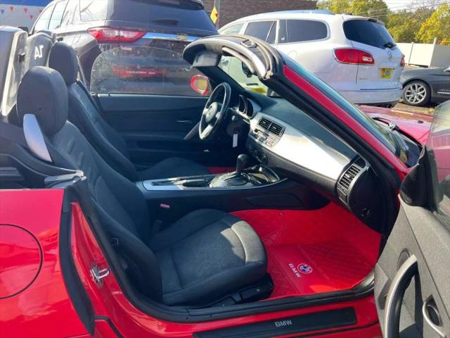 2005 BMW Z4 2.5i