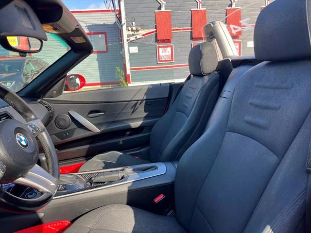 2005 BMW Z4 2.5i