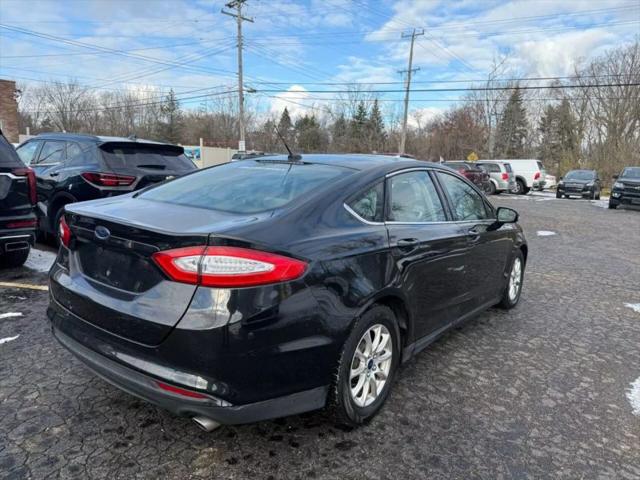 2015 Ford Fusion S