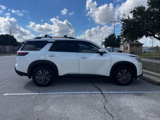 2022 Nissan Pathfinder SV 2WD