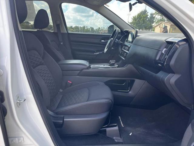 2022 Nissan Pathfinder SV 2WD