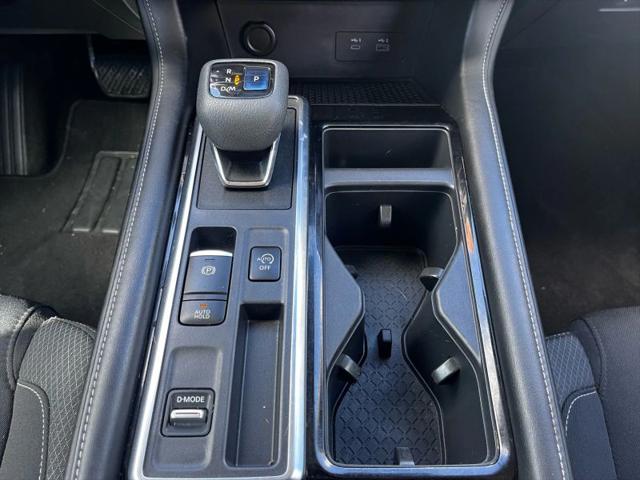 2022 Nissan Pathfinder SV 2WD