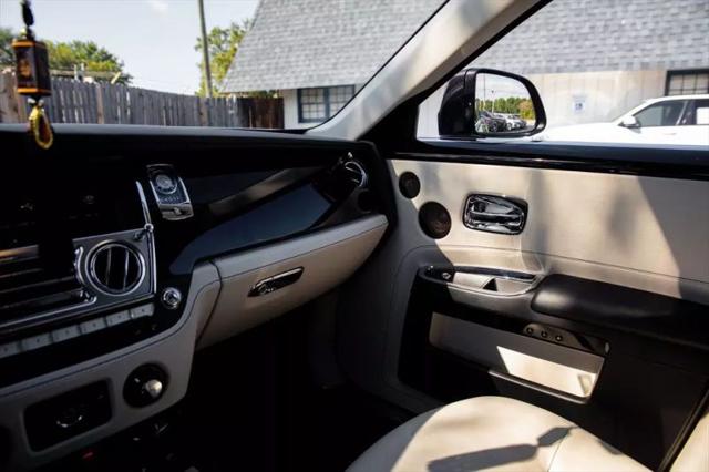 2014 Rolls-Royce Ghost Sedan 4D