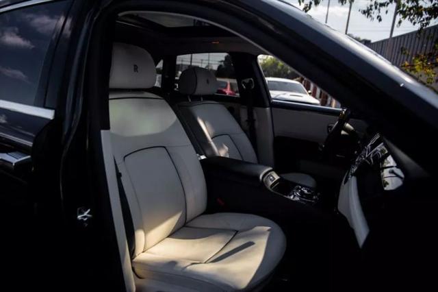 2014 Rolls-Royce Ghost Sedan 4D