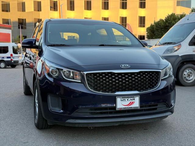 2018 Kia Sedona LX