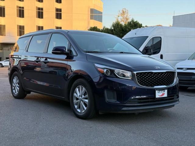 2018 Kia Sedona LX