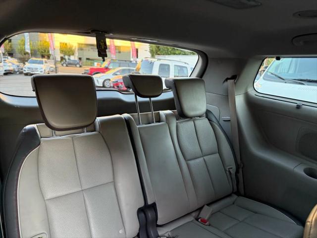 2018 Kia Sedona LX