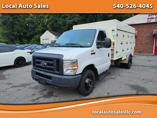 2017 Ford E-450 Cutaway Cutaway Van 2D for sale in Roanoke, VA