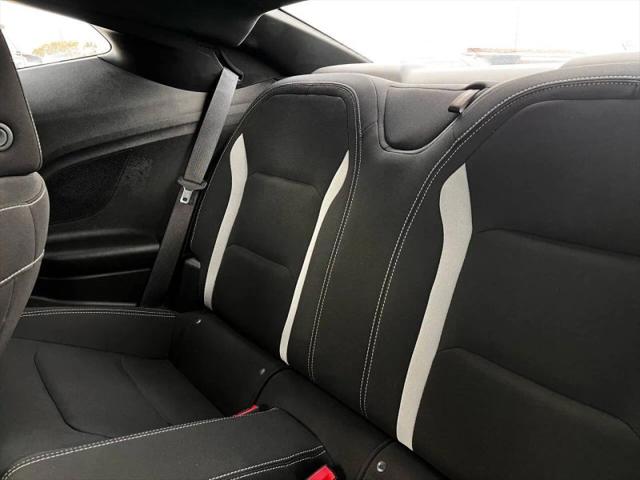 2018 Chevrolet Camaro 1LS