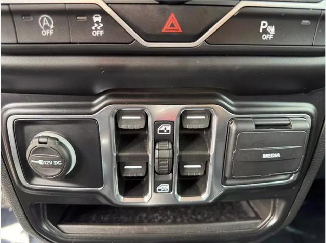2022 Jeep Wrangler Unlimited Sahara 4x4