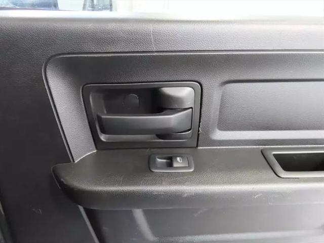 2019 Ram 1500 Classic Tradesman Crew Cab 4x4 5'7" Box