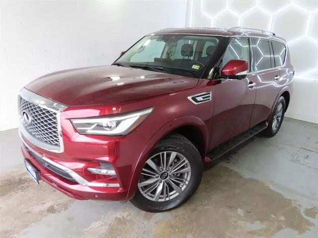 2022 INFINITI QX80 LUXE AWD
