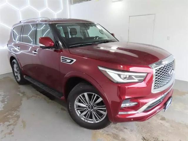 2022 INFINITI QX80 LUXE AWD