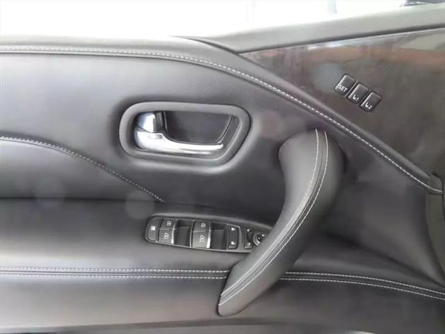 2022 INFINITI QX80 LUXE AWD
